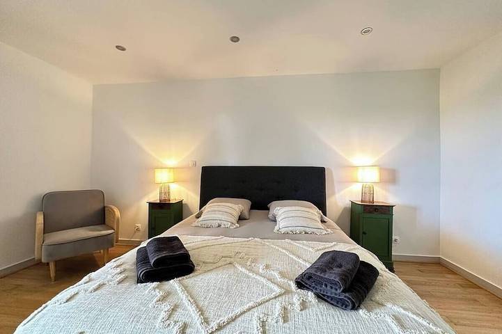 Ferienwohnung für 5 Personen, mit Terrasse und Garten in Saint-Émilion