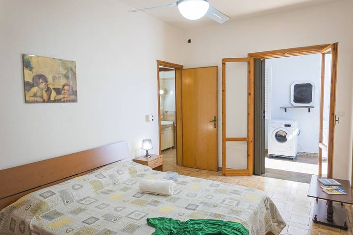 Torre Lapillo Apartment Sea View, 20m to Beach in Lido Max, Porto Cesareo
