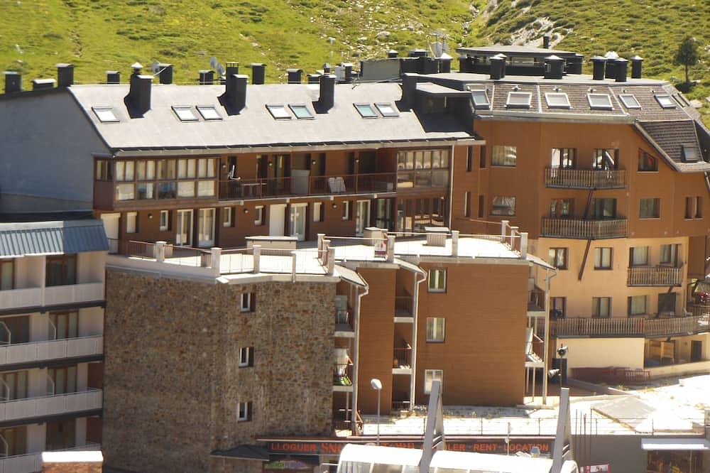 Entire apartment, 105 Tetras - Apt - 1 Hab - Balco - Pas De La Casa -Hut2-005805 in Pas de la Casa, Grandvalira