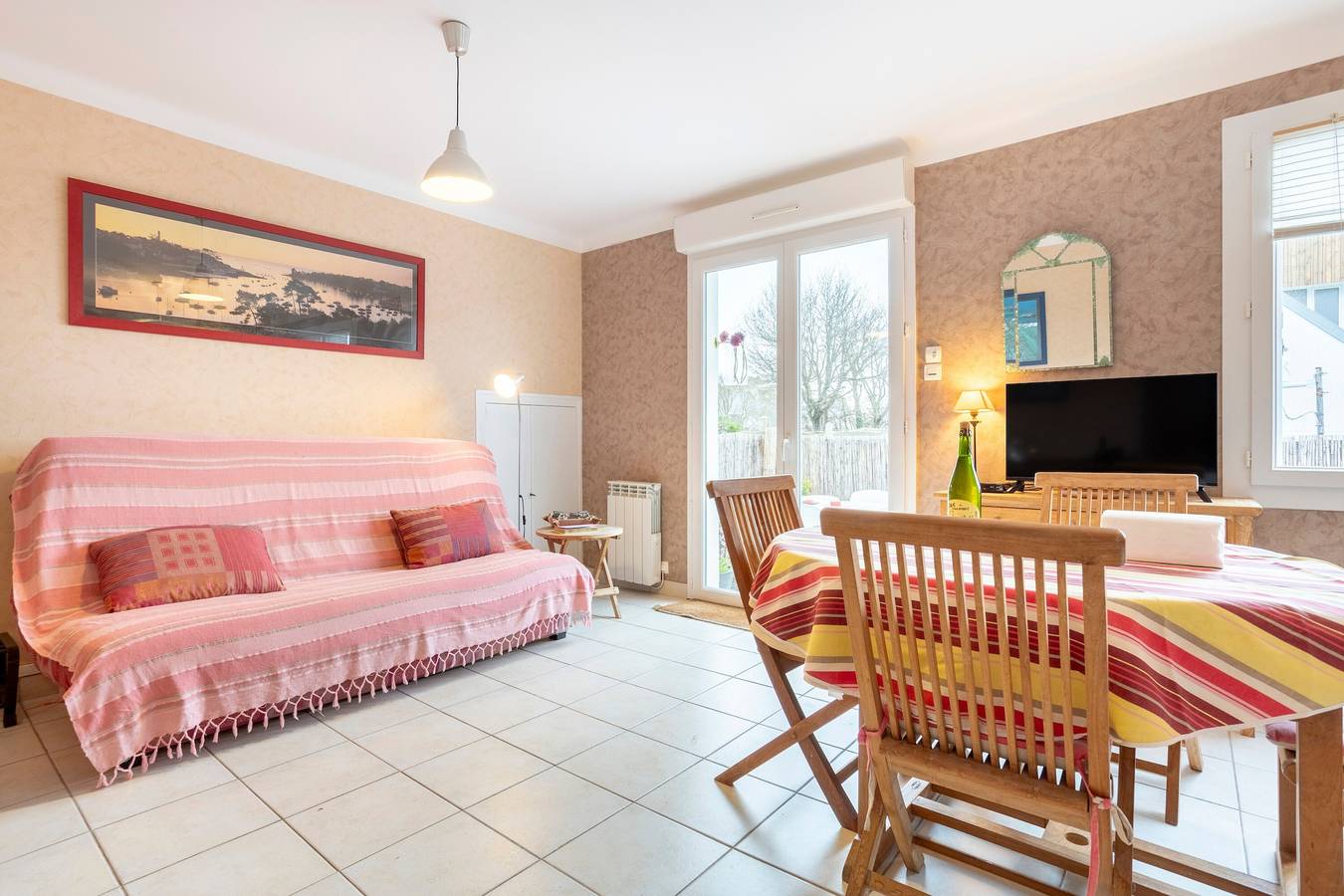 Appartement entier, Appartement « Ty Yveline - Côté Terrasse » avec terrasse privée in Fouesnant, Côte de Cornouaille