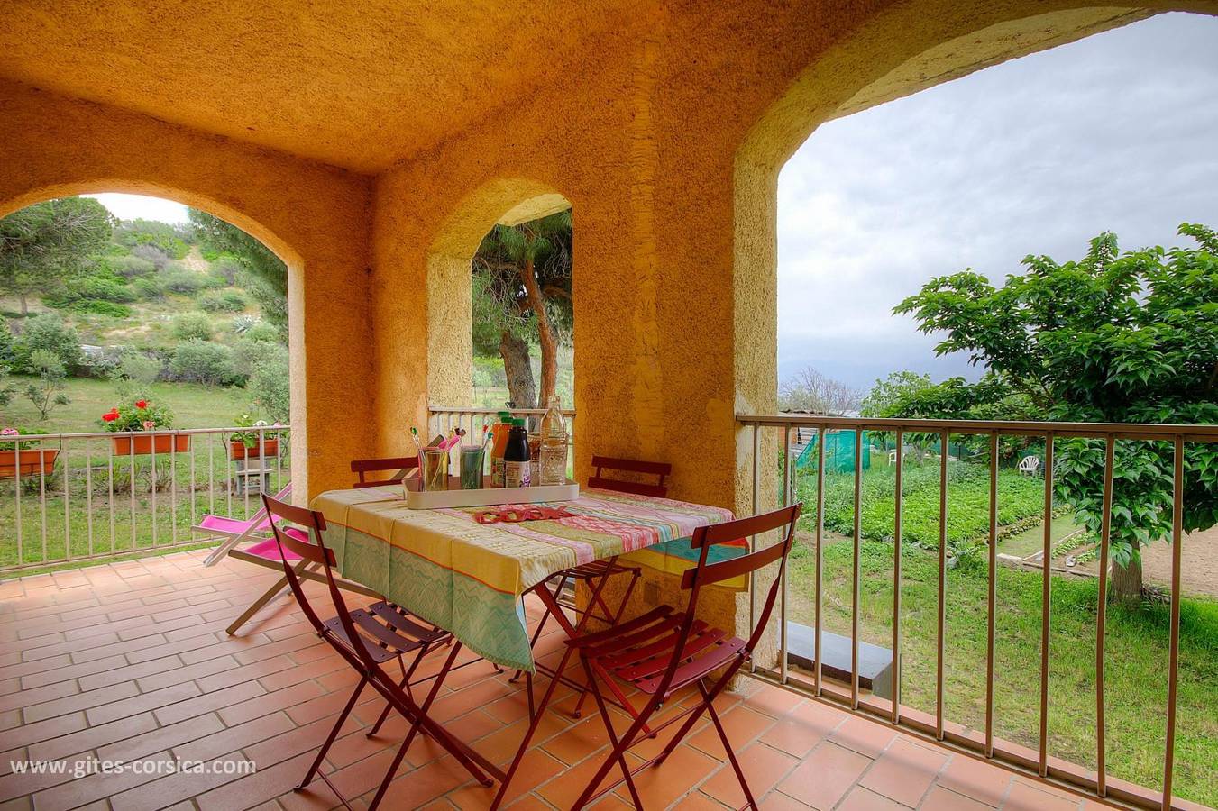 Fort Charley in Calvi, Calvi und Umgebung