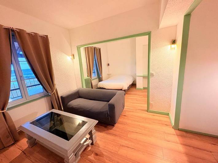 Hôtel pour 2 personnes, animaux acceptés à La Chaise-Dieu - 4