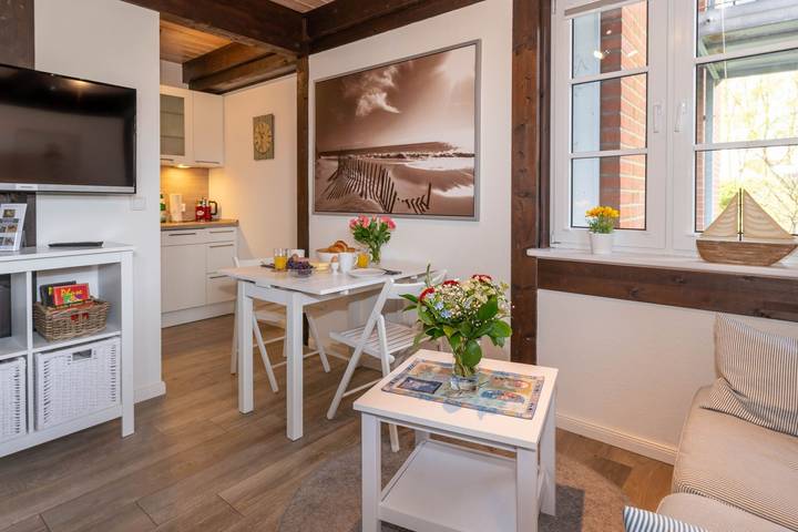 Ganzes Studio, Studio 'Strandgut' mit privater Terrasse, Gemeinschaftsgarten und Wi-Fi in Pellworm, Nordfriesland