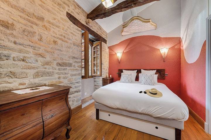 Location de vacances pour 15 personnes, avec jardin et piscine à Saint-Antonin-Noble-Val - 2