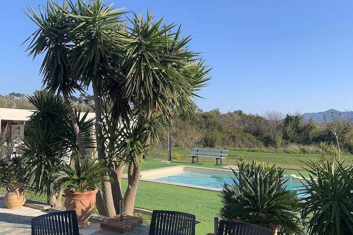 Villa pour 10 personnes, avec jardin et terrasse à Saint-Florent