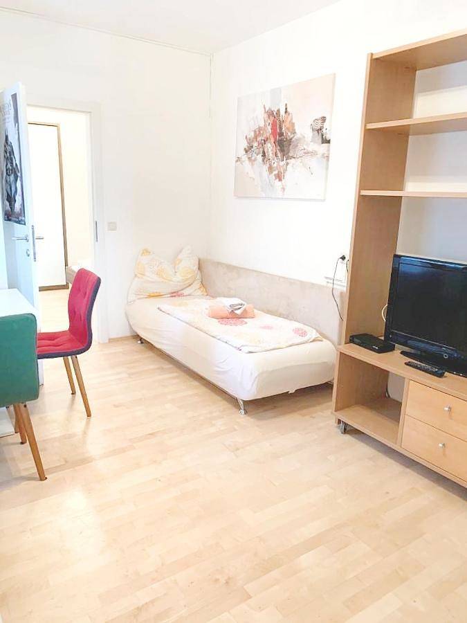 Hotel für 2 Personen, mit Balkon und Terrasse sowie Ausblick in Klosterneuburg - 2
