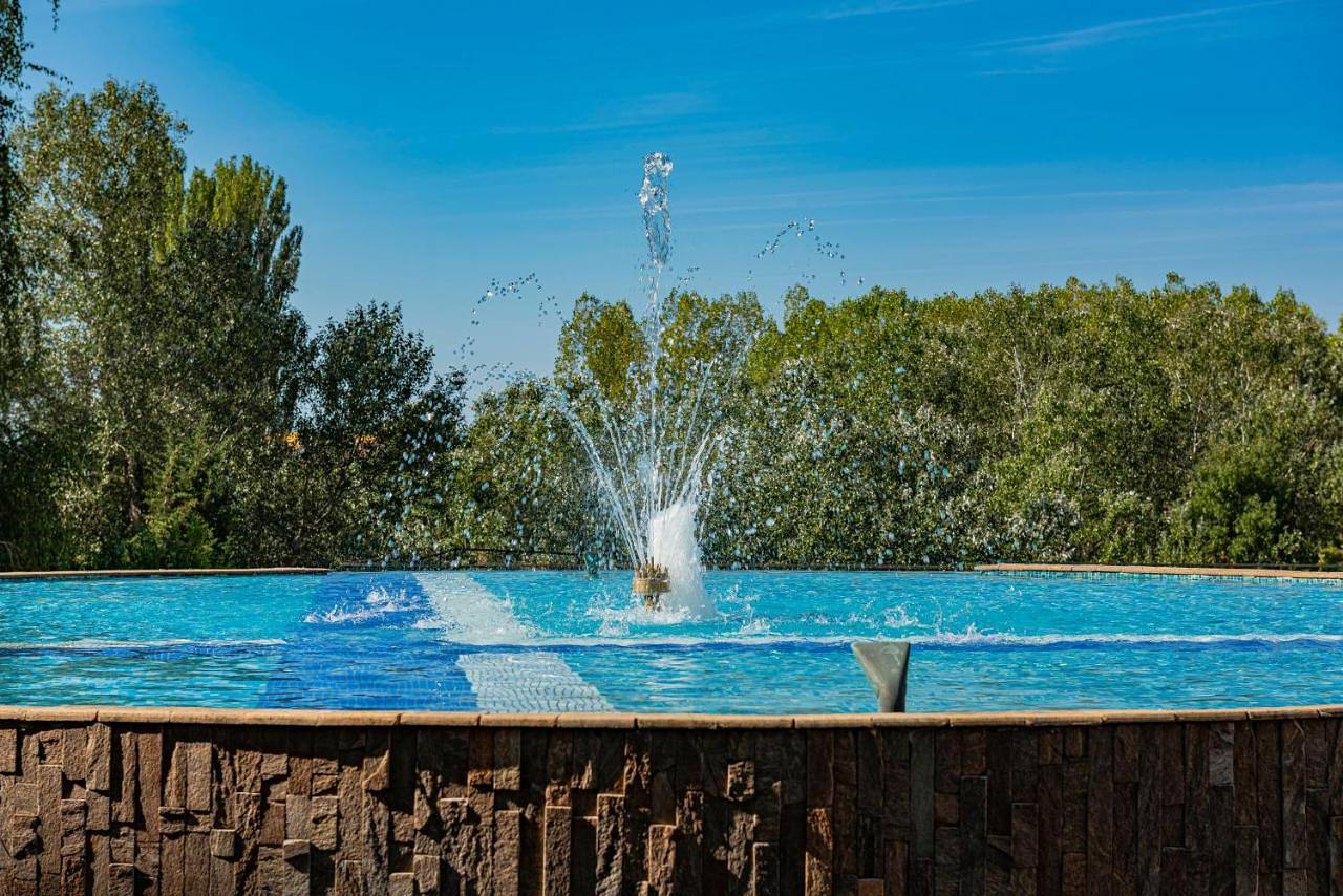 Sunny Beach Hills - Menada Apartments in Słoneczny Brzeg, Obwód Burgas