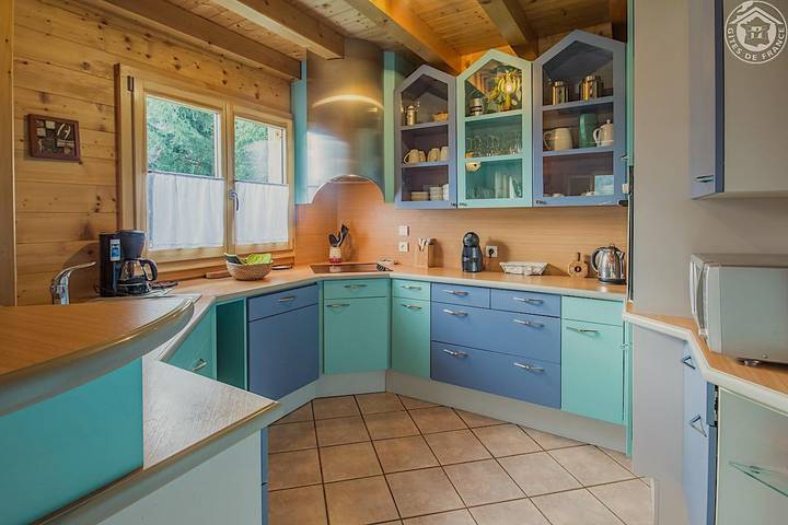 Chalet Les Arolles in Hauteluce, Albertville region