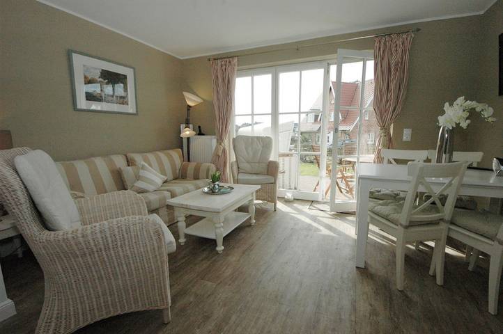 Ferienwohnung für 4 Personen, mit Terrasse in Wenningstedt - 2