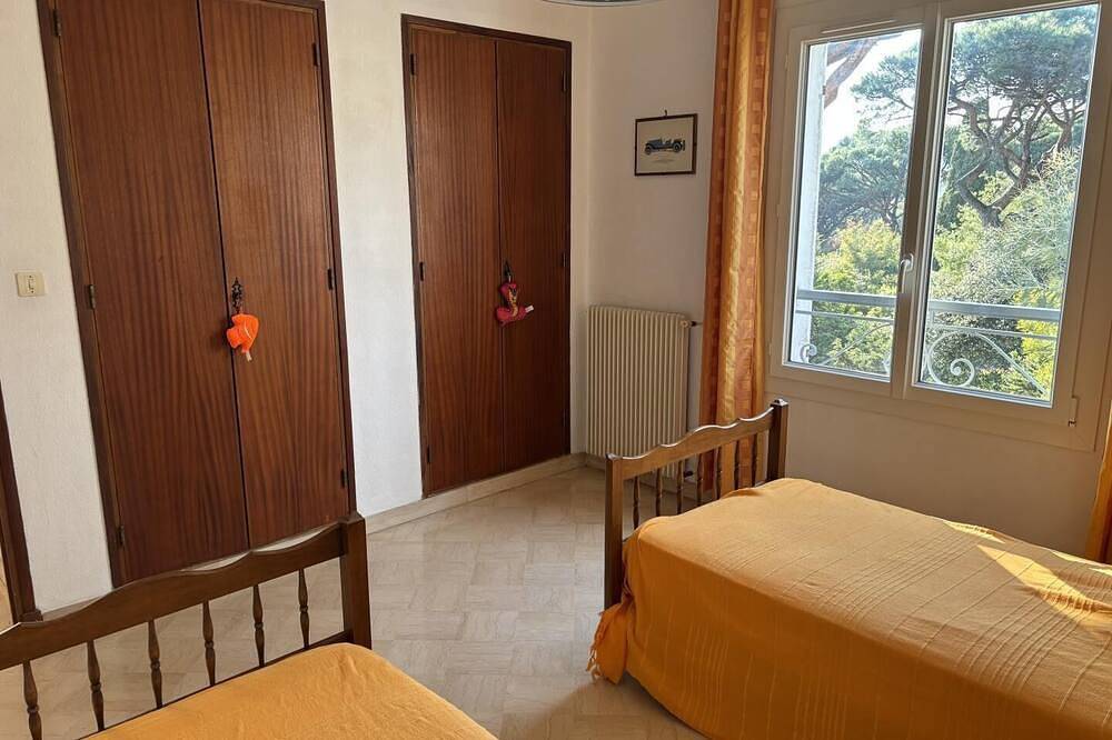 Gîte 500m de la mer aux Issambres - étage in Roquebrune-sur-Argens, Côte méditerranéenne (France)