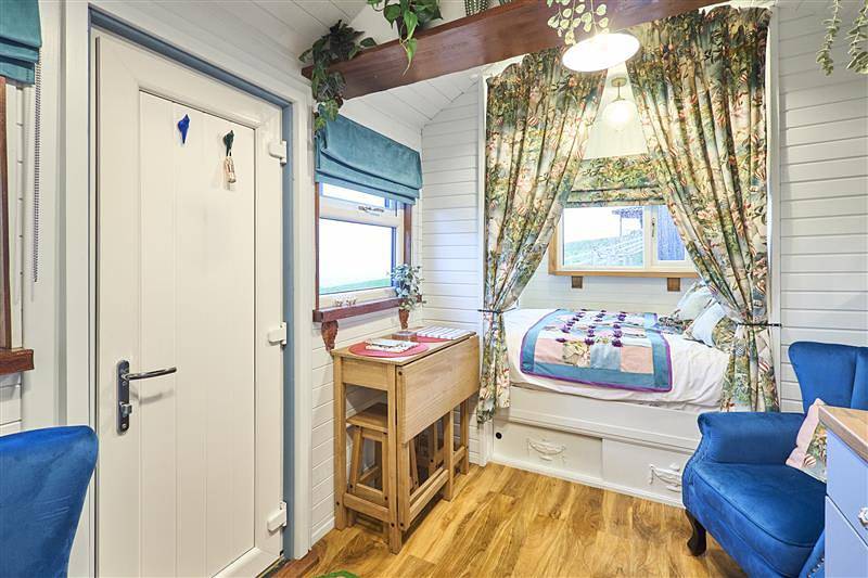 Host & Stay | Swallows Nest in Lancashire