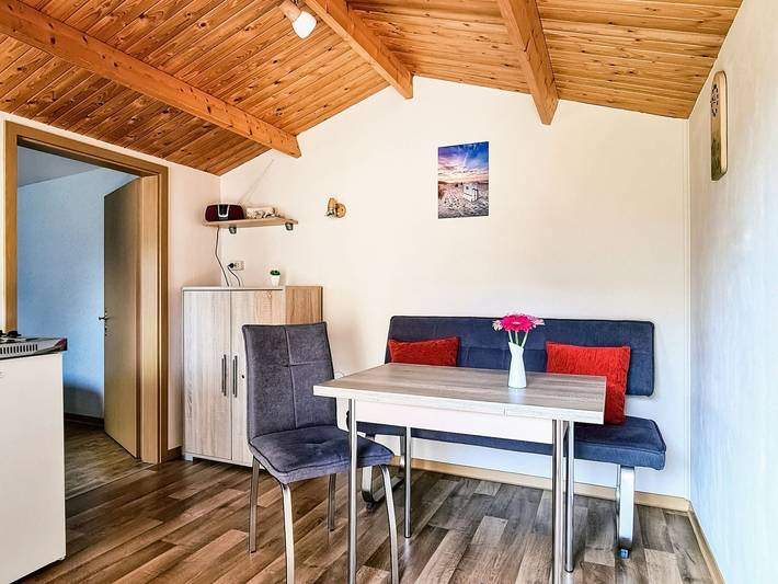 Bungalow für 2 Personen, mit Terrasse und Garten in Loddin - 4