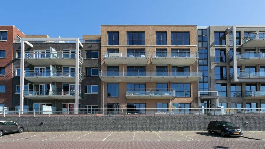 Vacation apartment for 5 people, with balcony/terrace in Scheveningen