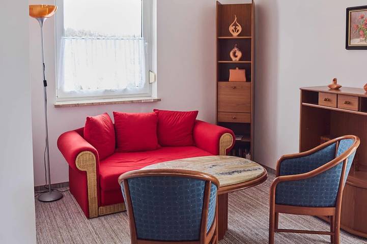 Ferienwohnung für 2 Personen, mit Balkon und Garten - 1