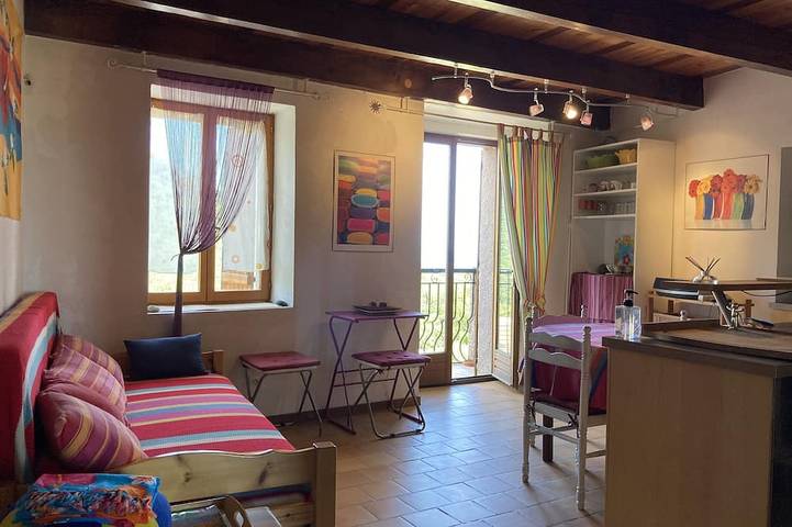 Location de vacances pour 8 personnes, avec balcon à Barrettali - 2