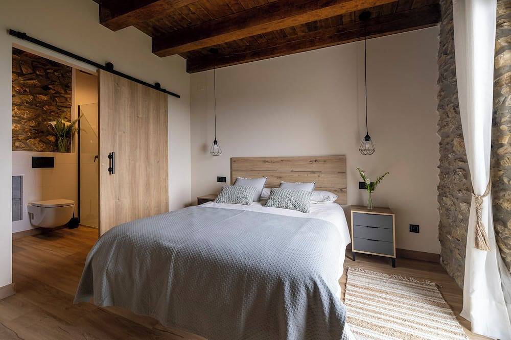 Apartamento entero, Este apartamento rural tiene 65m2, 3 dormitorios y 2 baños, además de la cocina-sala in Aya, Guipúzcoa
