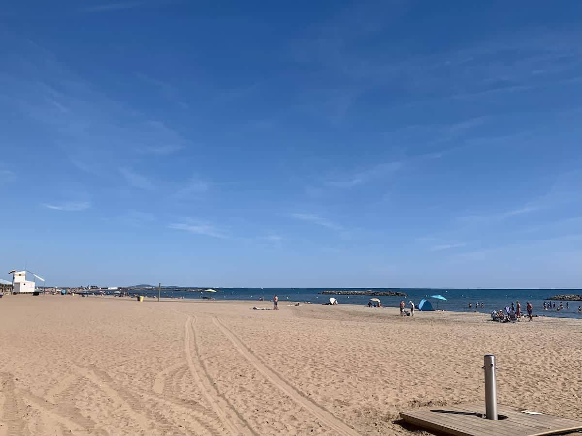 Entire apartment, Le Carreyrou 2 - Confortable appartement  in Valras-Plage, Côte d'Améthyste