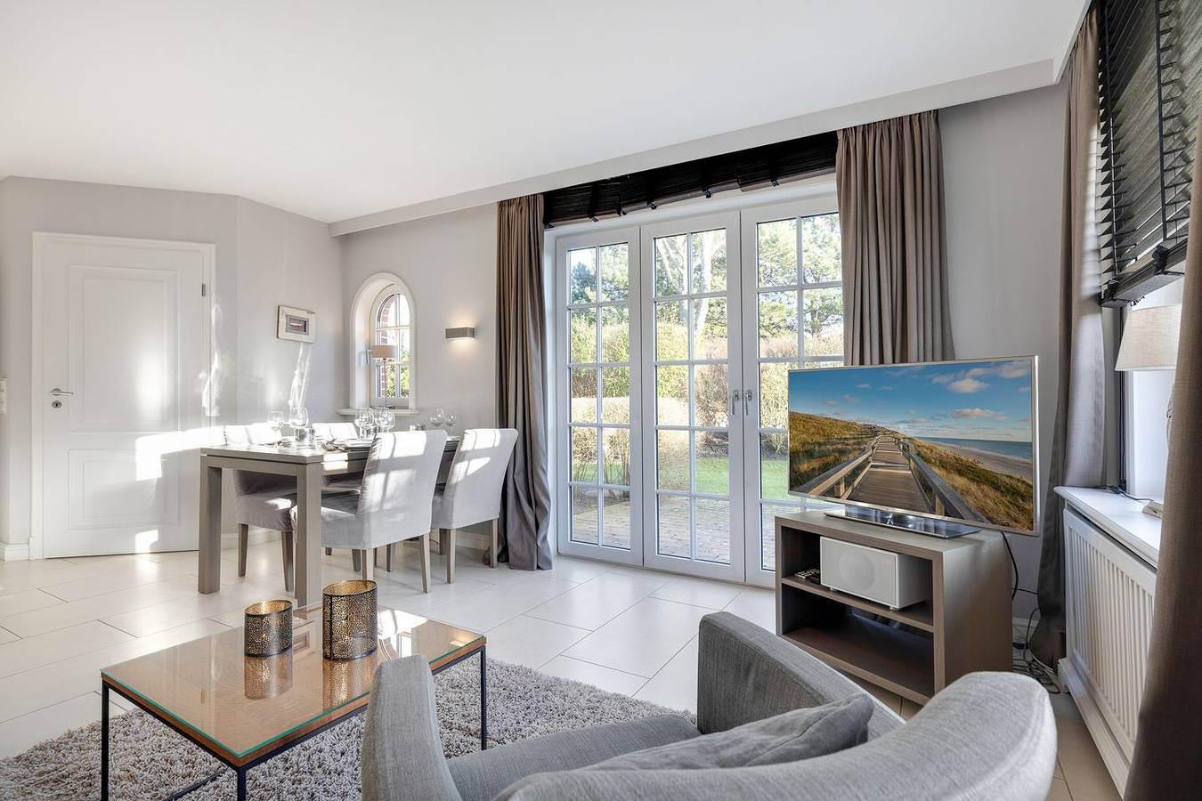 Ganze Wohnung, Litz Hüs - reetgedeckte Wohnung liegt idyllisch im Süden von Keitum in Keitum, Sylt (Gemeinde)
