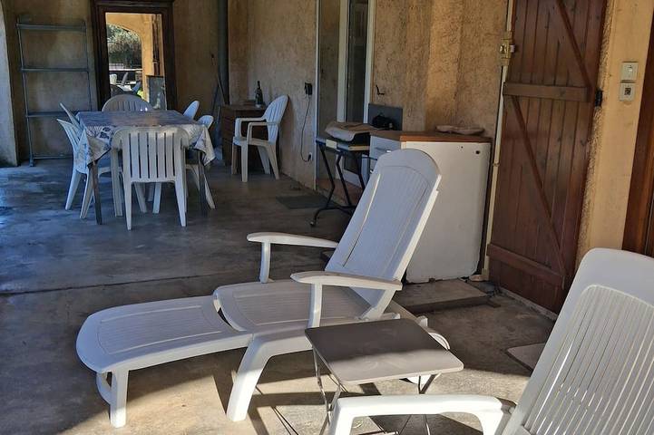 Gîte pour 5 personnes, avec terrasse ainsi que jardin et piscine à Mouans-Sartoux - 3