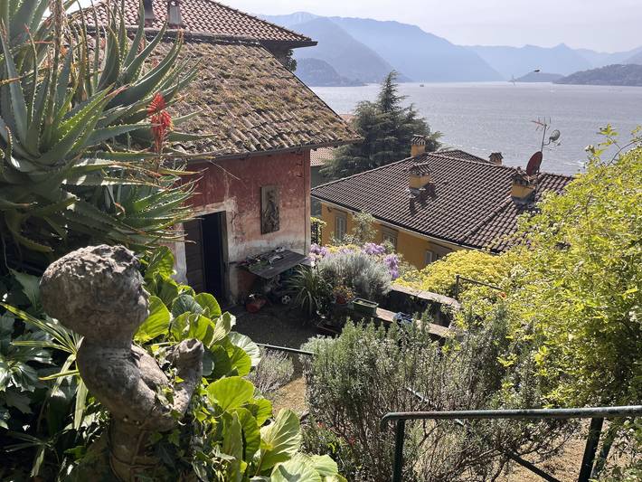 Ferienwohnung für 2 Personen, mit Ausblick und Seeblick sowie Garten - 1