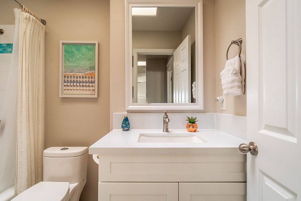 Großes Cayucos Beach House, in der Nähe von Strand, Pier und Geschäften. in Cayucos, San Luis Obispo County