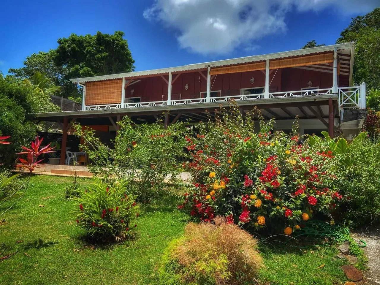Ganze Wohnung, Charmante Wohnung mit Meerblick in Le Robert - 30m² in Le Robert, Martinique