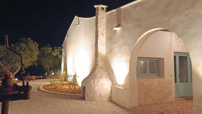 Agriturismo per 3 persone, con Terrazza e Giardino nonché Panorama a Comune di Alberobello
