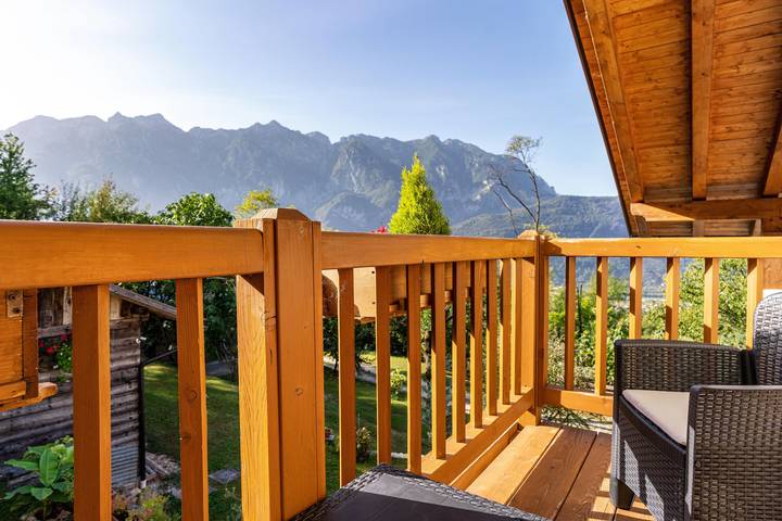 Casa vacanza per 6 persone, con Balcone e Giardino