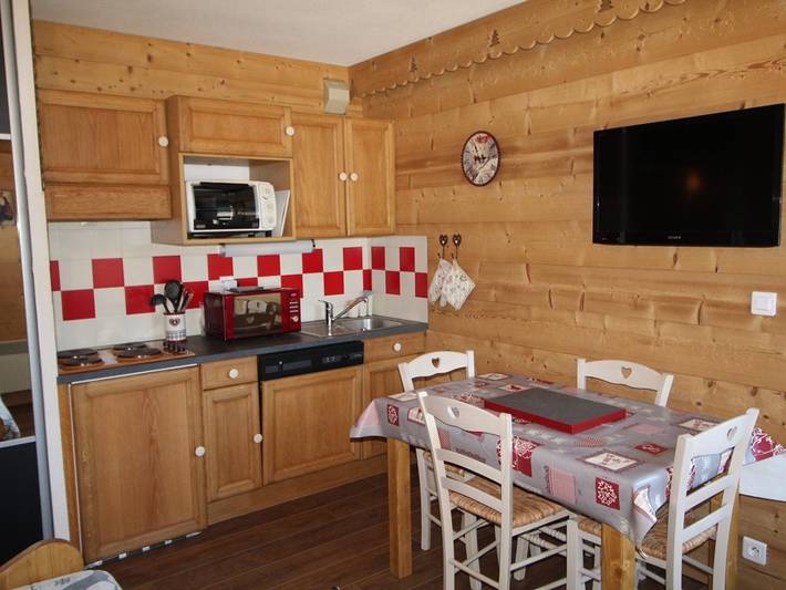 Gîte pour 4 personnes, avec balcon dans Les Carroz - 3