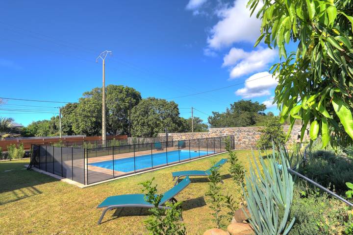 Villa für 8 Personen, mit Garten und Pool - 1