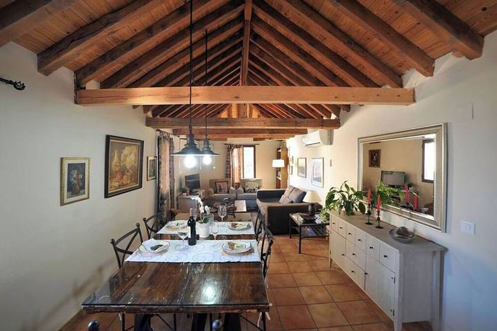 Holiday apartment for 10 people, with balcony - 1
