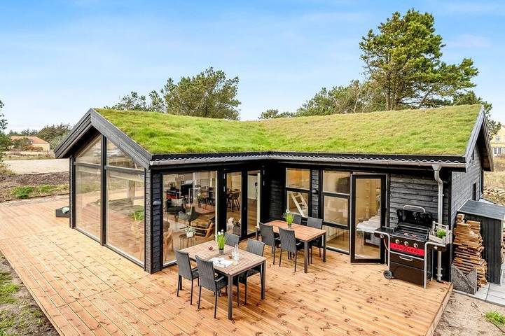 Feriehus for 8 personer, med terrasse og sauna - 1