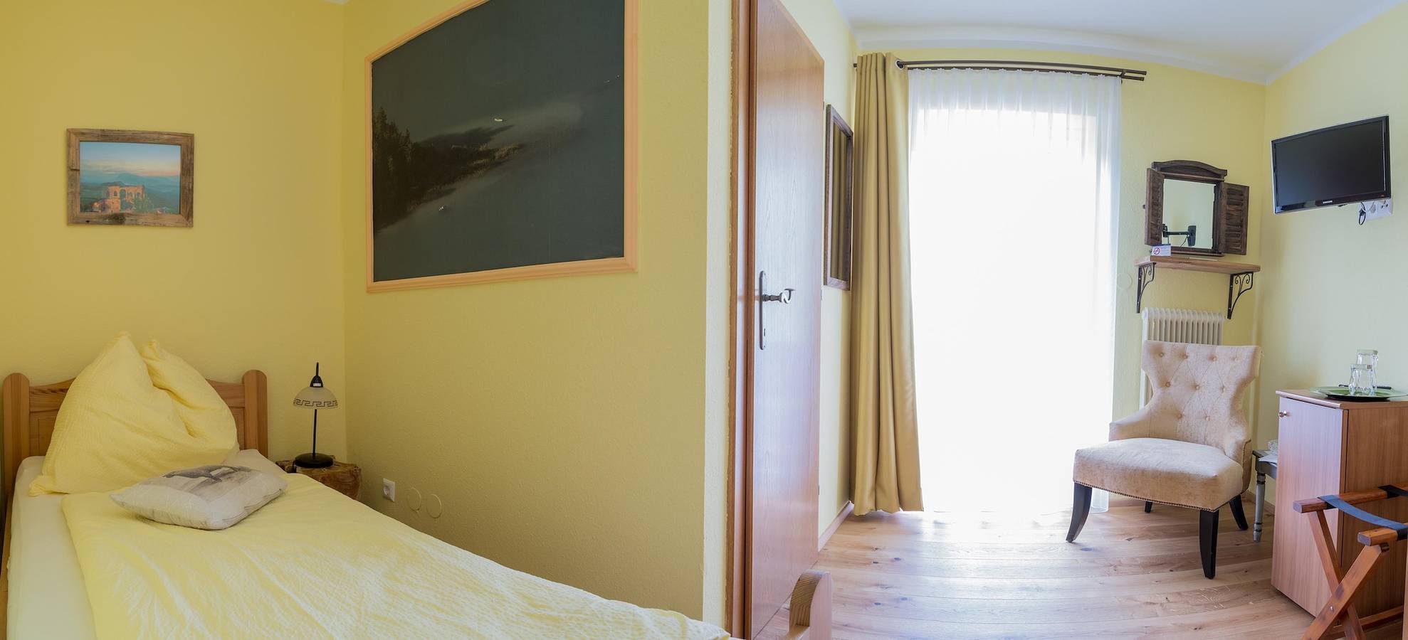 Einzelzimmer mit Balkon in Afritz am See, Villach-Land