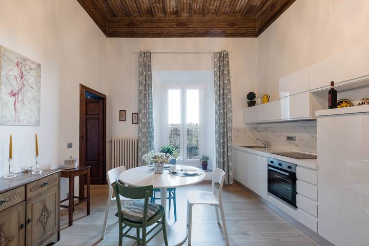 Appartamento intero, Appartamento 'Appartamento In Palazzo Bucelli' con balcone e Wi-Fi in Montepulciano, Siena e dintorni