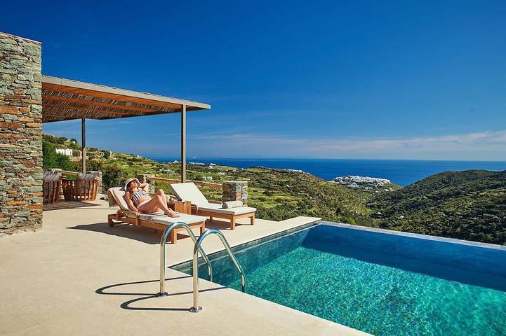 Villa for 4 people, with balcony and garden in Sifnos