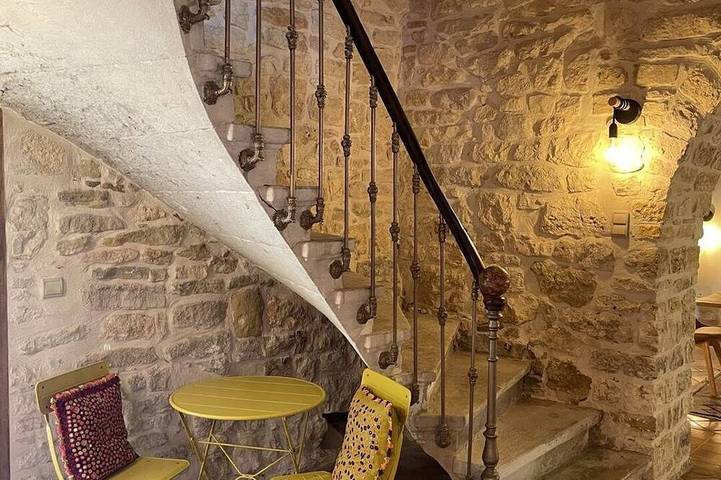 Location de vacances pour 12 personnes à Arpaillargues-et-Aureillac