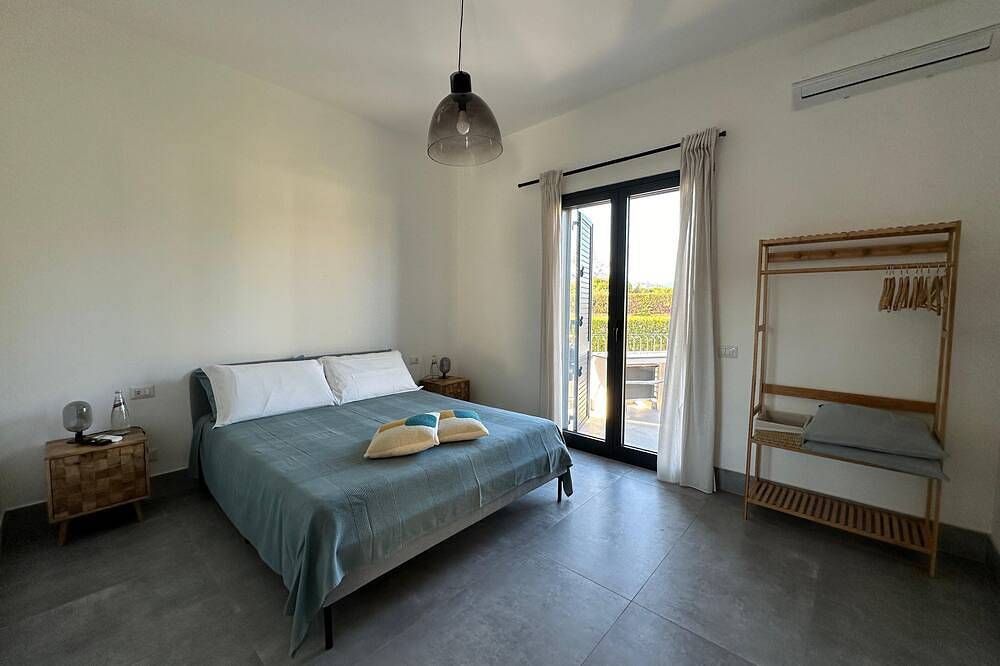 Luxury Private Villa Near Sea And Mount Etna in Fondachello, Catania Provinz