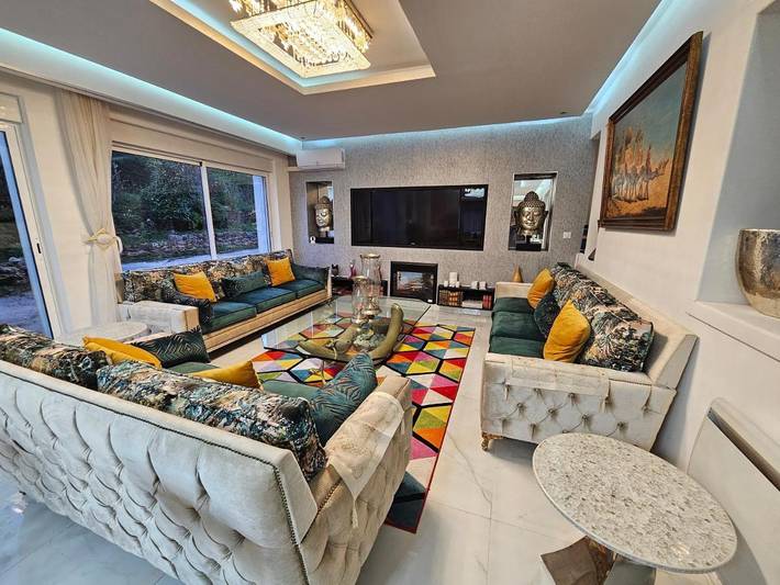 Villa pour 6 personnes, avec balcon et vue
