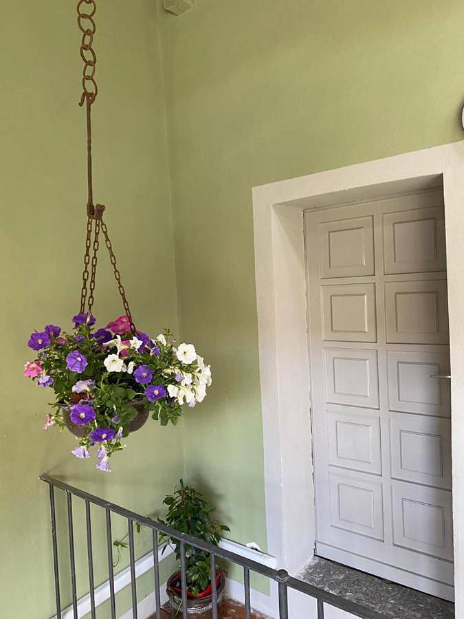 Gîte pour 2 personnes, avec terrasse et jardin dans Ispra - 2