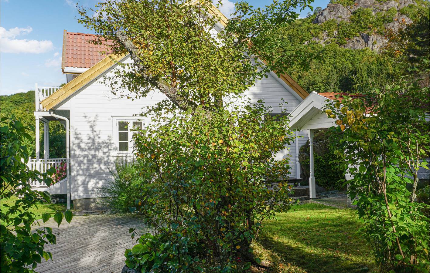 Ferienhaus für 8 Personen mit Garten in Farsund