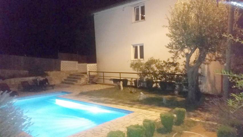 Villa pour 16 personnes, avec piscine et jardin à Solin - 2