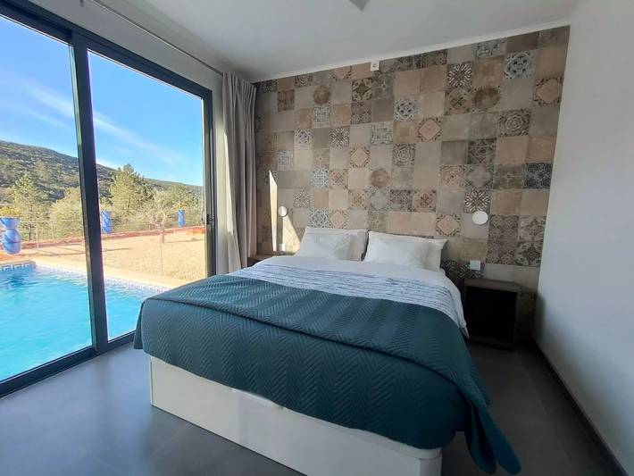 Villa pour 4 personnes, avec piscine et jardin