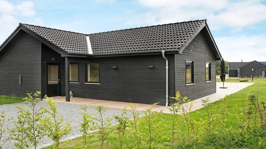 Ferienhaus für 11 Personen, mit Whirlpool und Sauna sowie Garten in Kelstrup Strand