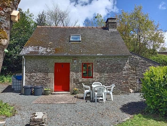 Location de vacances pour 2 personnes, avec jardin et terrasse à Carhaix-Plouguer - 4