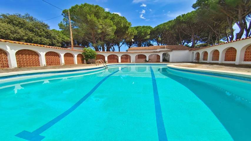 Ferienhaus für 6 Personen, mit Pool und Terrasse sowie Garten, kinderfreundlich an der Costa Brava - 3
