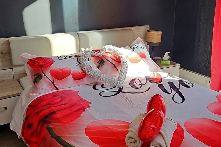 L'inattendu Love Room avec Jacuzzi in Gardanne, Côte méditerranéenne (France)
