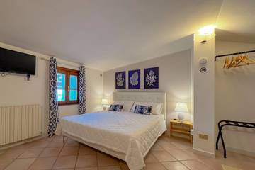 Gîte pour 2 personnes, avec balcon/terrasse et balcon à Stintino