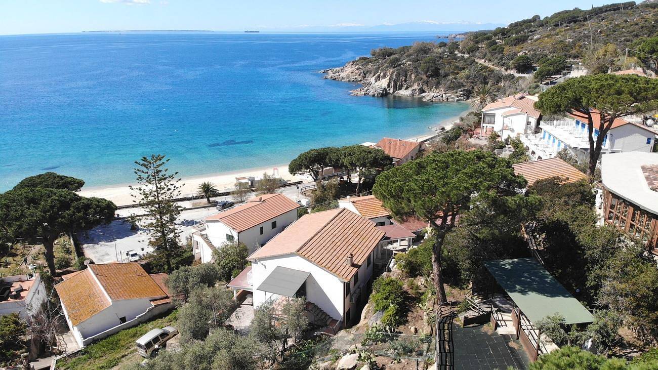 Ganze Wohnung, Cavoi 1st floor - Dreizimmerwohnung mit Meerblick in Campo nell'Elba, Elba
