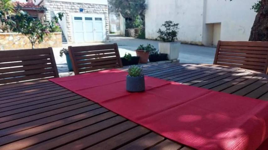 Ferienwohnung für 4 Personen, mit Terrasse