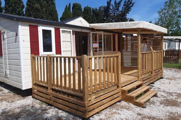 Camping pour 4 personnes, animaux acceptés